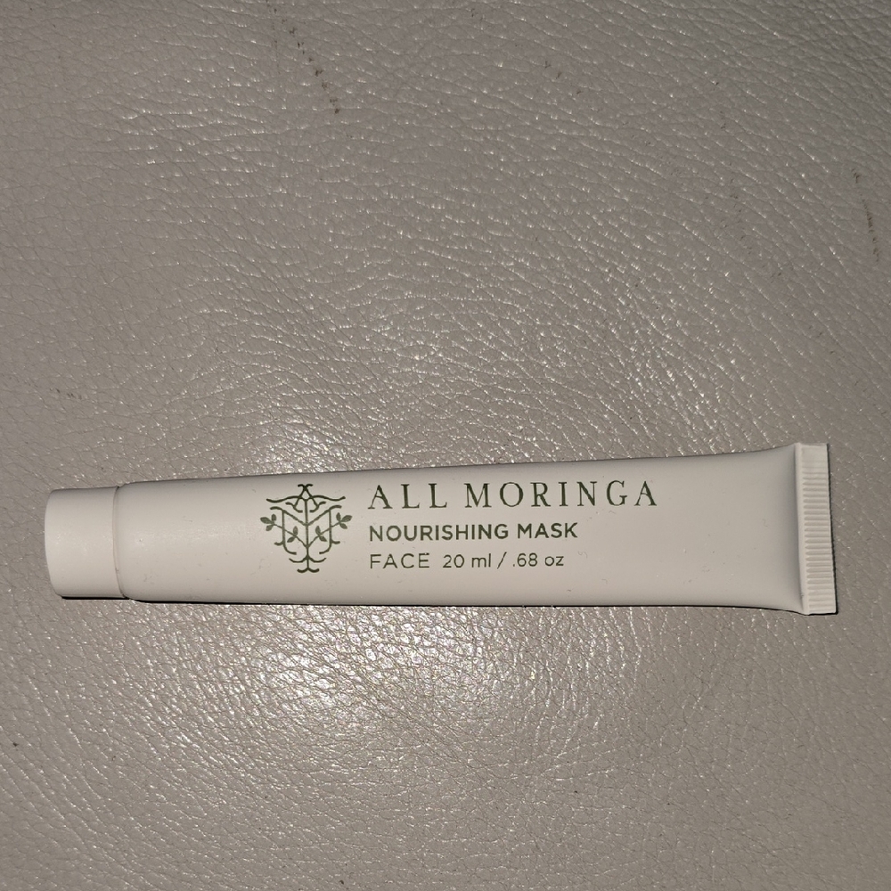 Nourishing Face Mask - White